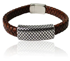 Herrenarmband aus geflochtenem Lederband mit großen Metallteil